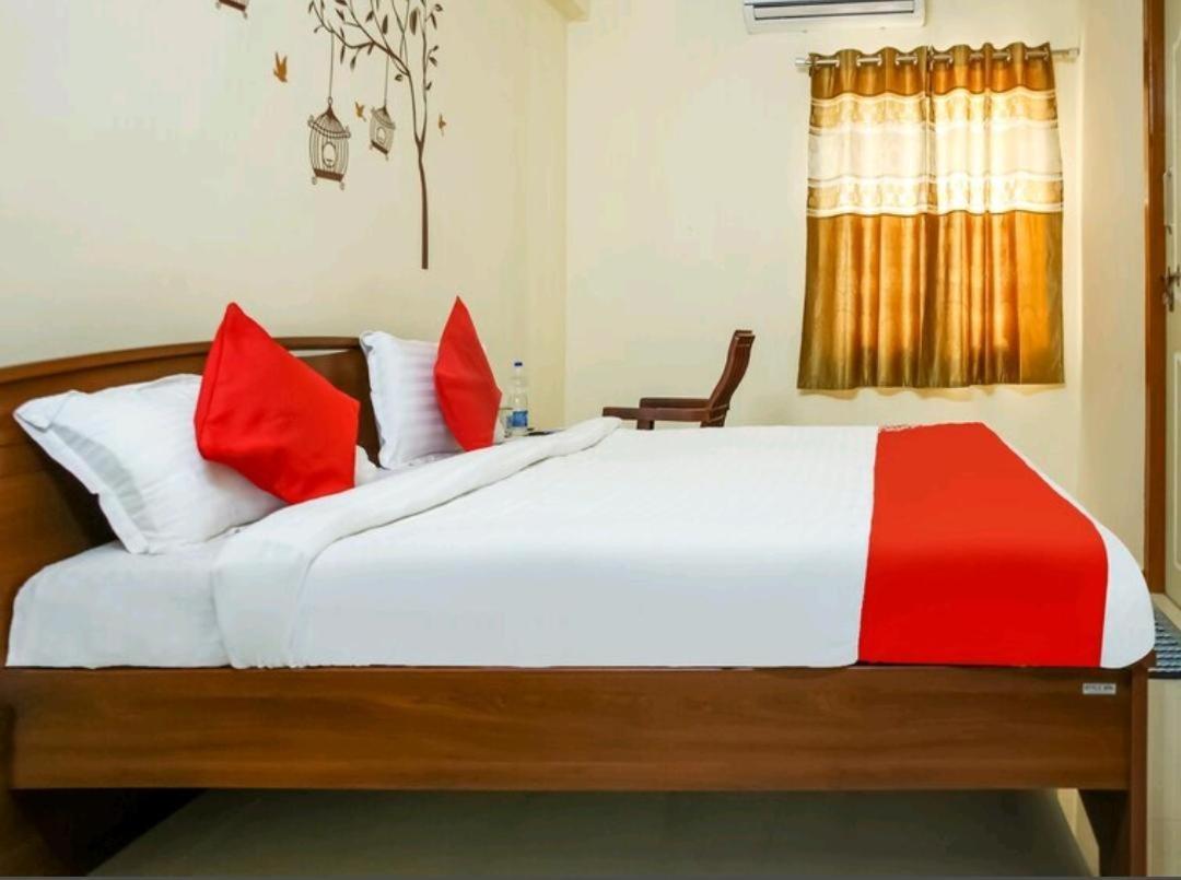Nandas Grand Nellore Εξωτερικό φωτογραφία